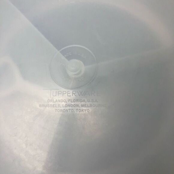 Vtg tupperware suzette div. serving dish handle #608-4 lid #229-17 seal logo - Picture 3 of 10